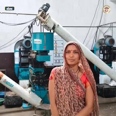 #सफलता_की_कहानी
#प्रधानमंत्री_सूक्ष्म_खाद्य_उद्योग_उन्नयन_योजना का मिला लाभ- गृहणी से सफल उद्यमी बनी प्रेमलता
🔹🔹🔹🔹🔹🔹🔹🔹🔹🔹...