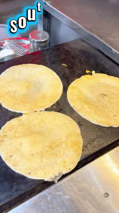 SOUTH INDIAN DOSA CORNER
OFFER - 70 WALA DOSA 60 RS ME
#barabanki #viralpost #newreel #lucknow #updates