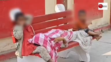 मासूम के गोद में प्रेग्नेंट मां का #शव, स्टेशन पर पिता के इंतजार में बेटियां, जिसने भी देखा दहल गया उसका दिल
#news #hind...