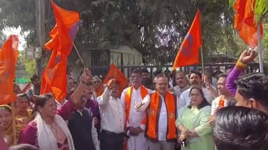 आज भोपाल मै भारतीय मजदूर संघ ने अपनी मांगो क़ो लेकर कलेक्टर क़ो अपना मांग पत्र दीया #@@##