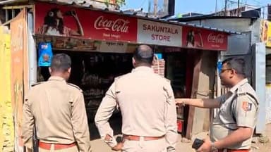 𝐍𝐄𝐖𝐒-𝐕𝐎𝐈𝐂𝐄 𝐎𝐅 𝐏𝐔𝐑𝐔𝐋𝐈𝐀 📸–র ক্যামেরায় আজ ধরা পড়ল প্রশাসনের দুই ভিন্ন মুখ, দুই দিকের সক্রিয়তা।
একদিকে শহরকে যানজটমুক্ত ...