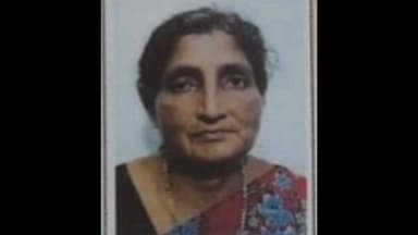 കണ്ണൂർ: കൂത്തുപറമ്പ് കണ്ടംകുന്നിൽ കാറിടിച്ച് വീട്ടമ്മ മരണപ്പെട്ടു, ഭർത്താവിന് പരിക്ക്