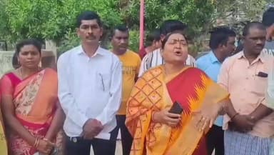 సూర్యాపేట: సూర్యాపేటలో కేసీఆర్ ఫ్లెక్సీల చింపివేత: పోలీస్ స్టేషన్లో బీఆర్ఎస్ నేతల ఫిర్యాదు: మాజీ మున్సిపల్ చైర్ పర్సన్ ఆగ్రహం