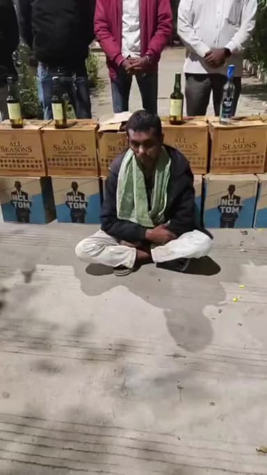 જામજોધપુર: ગોપ ગામેથી વિદેશી દારૂના જથ્થા સાથે એક શખ્સ 272000 ના મુદામાલ સાથે પકડાયો