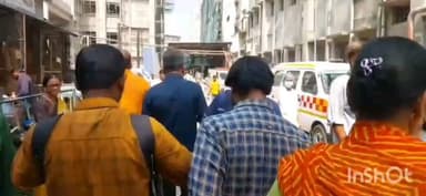 বালি-জগাছা: হাওড়া স্টেশন চত্বরে দুই যুবকের উপরে দুষ্কৃতী হামলা