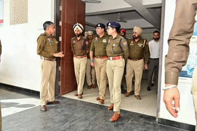 ਰਾਮਪੁਰਾ ਫੂਲ: ਥਾਣਾ ਸਦਰ ਰਾਮਪੁਰਾ ਵਿਖੇ ਸਪੈਸ਼ਲ ਡੀਜੀਪੀ ਪੀਐਸਪੀਸੀਐਲ ਜਤਿੰਦਰ ਕੁਮਾਰ ਜੈਨ ਨੇ ਕੀਤੀ ਅਚਨਚੇਤ ਚੈਕਿੰਗ