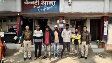 केवटी रनवे: शराब पार्टी करते हुए पुलिस ने पांच नशेड़ियों को किया गिरफ्तार