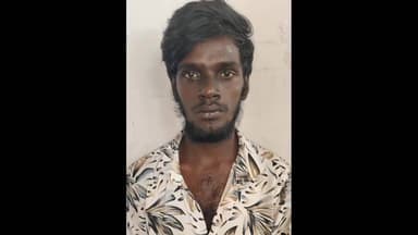 திருவள்ளூர்: மணவாள நகர் அடலாக் ஜூபகுதியில் சுரேஷ் என்பவர் வீட்டின் கதவு உடைக்கப்பட்டு பீரோவில் வைத்திருந்த பணம் வெள்ளி தங்கம் ஆகியவையில் திருடிய இளைஞர் கைது..