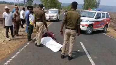 डिंडौरी: आनाखेड़ा गांव के पास मोटरसाइकिल दुर्घटना में चालक की मौत, विक्रमपुर पुलिस कर रही जांच