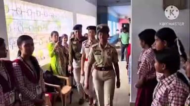 কাঞ্চনপুর: ধর্মনগর মহিলা থানায় একদিনের জন্য ওসির ভূমিকা পালন করলেন সরকারি উচ্চতর মাধ্যমিক বালিকা বিদ্যালয়ের ছাত্রী