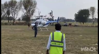 हिण्डौन: सेवानिवृत होने पर हेलीकॉप्टर से बर्धमान नगर अपने घर पहुंचे व्याख्याता का हुआ भव्य स्वागत