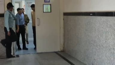 लाडपुरा: कापरेन थाना क्षेत्र में छात्रा से सामूहिक दुष्कर्म, कोटा के जेकेलोन अस्पताल में भर्ती, पुलिस जांच में जुटी