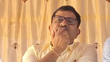 ସୋନପୁର: ଚାକିରିରୁ ଅବସର ନେଲେ ଜିଲ୍ଲା ବନଖଣ୍ଡ ଅଧିକାରୀ ମଦନଲାଲ ଶର୍ମାଙ୍କ ସେଣ୍ଟ୍ରାଲ ନରସରୀ ଠାରେ ବିଦାୟ କାଳିନ ସମ୍ବର୍ଦ୍ଧନା ସଭା