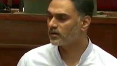 आम्हाला माहिती द्या बांगलादेशींवर कारवाई करा – गृहराज्यमंत्री योगेश कदम