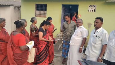 நெமிலி: காவேரிப்பாக்கம் பகுதியில் திமுக மகளிர் அணி படையினர் வீடு வீடாக சென்று பரப்புரையில் ஈடுபட்டனர்