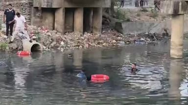 નવસારી: શહેરમાં દશેરા ટેકરી હત્યાકાંડ: ચાર દિવસ બાદ ગટરમાંથી ચપ્પુ મળી આવ્યો