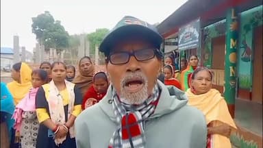 চাৰিদুৱাৰ: শ্ৰমকোড বাতিলৰ দাবীত ৰঙপৰা কছাৰি বাগানত অখিল ভাৰতীয় চাহ মজদুৰ সংঘৰ প্ৰতিবাদ