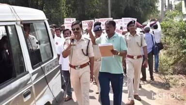 କଟକ ପୌରାଞ୍ଚଳ: ଜଗତପୁର ଥାନା ଅଧୀନରେ ବେଆଇନ ବାଣ ତିଆରି ଓ ରଖିବା ବିରୋଧରେ କମିସନରେଟ ପୋଲିସର ସଚେତନତା କାର୍ଯ୍ୟକ୍ରମ