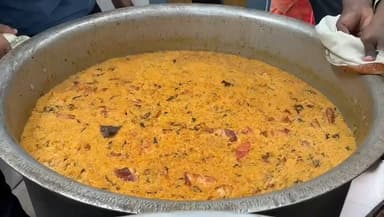 காட்பாடி: கசம்பகுதியில் உள்ள முதியோர் பாலர் குடும்ப கிராம பண்ணையில் தமிழக முதல்வர் பிறந்த நாள் கொண்டாட்டம்