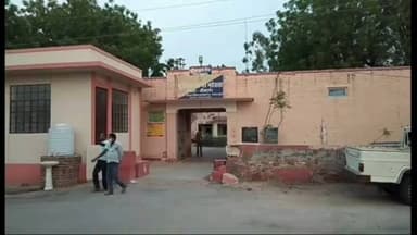 नोखा: रासीसर में युवती ने फांसी लगाकर की आत्महत्या, पुलिस ने शुरू की जांच