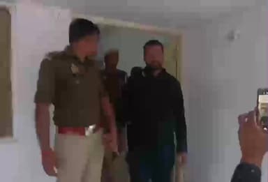 मऊ: नसीरपुर गांव की तीन बच्चों की मां ने पति को चकमा देकर प्रेमी के साथ रफू चक्कर, पटना से हुई गिरफ्तार