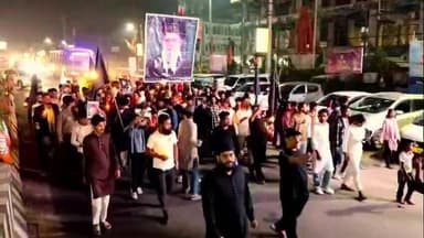 ইসলামপুর: খামেনির মৃত্যুতে ইসলামপুরে শোক মিছিল, মোমবাতি হাতে প্রতিবাদ