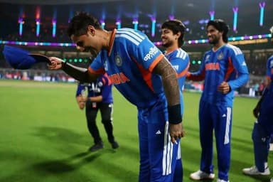 ইডেনে ভারতীয় দলের ঐতিহাসিক মুহূর্ত। ICC Men's T20 World Cup এ নিজেদের সর্বোচ্চ রান তাড়া করার রেকর্ড অর্জন ভারতের।
#T...