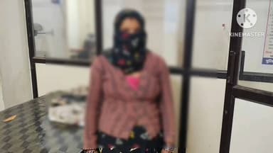 हटा: यात्री बस में महिला से छेड़छाड़, बस मालिक पर आरोप, पुलिस ने बस जब्त कर मामला दर्ज किया