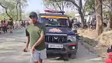 भदोही: भदोही रोड पर भीषण हादसा, अज्ञात वाहन की टक्कर से महिला की मौत, परिजनों ने किया सड़क जाम