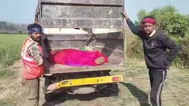 हाटा: चार बेटों के बावजूद लावारिस रही मां, सुकरौली में नगर पंचायत ने कराया अंतिम संस्कार