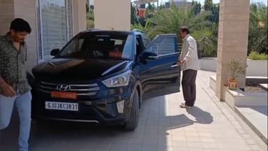 જામનગર શહેર: પૂર્વ મંત્રી હકુભા જાડેજાના નિવાસ્થાને માં ચારણ આઈ શ્રી વાલબાઈ માતાજીની પધરામણી થઈ