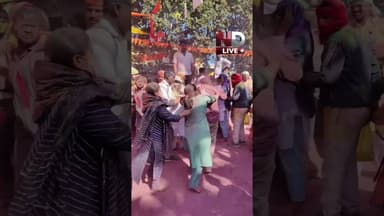 😡 मुँह-छाती और प्राइवेट पार्ट पर हाथ! #Vrindavan #Shame #Shorts #VrindavanHoli #Exposed #CrimeNews