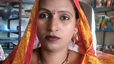 मड़िहान: मड़िहान के किरहा में पंचायत सहायक ने होली के त्योहार पर मानदेय न मिलने का ग्राम पंचायत अधिकारी पर लगाया आरोप, लगाई गुहार