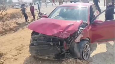 सीकर: भिंडा स्टैंड के पास क्रूजर और कार की टक्कर में 13 लोग घायल हुए