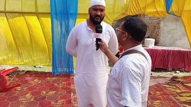 झामुमो के होली मिलन समारोह में खुब उड़े अबीर गुलाल
Hemant Soren Kalpana Murmu Soren
#holi #holidayseason #JMM #jmmjhark...