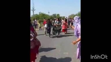 ચાણસ્મા તાલુકાના બ્રાહ્મણવાડા ગામમાં હોળીના પર્વે 800 વર્ષ જૂની પરંપરા યથાવત, સંતાનના સ્વાસ્થ્ય માટે માતાઓની 1.5KM દોડ