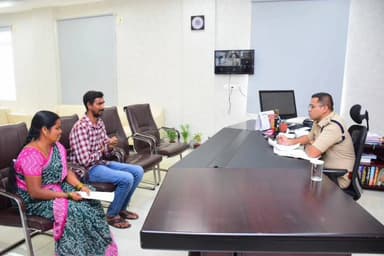 సిరిసిల్ల: గ్రీవెన్స్ డే కార్యక్రమంలో 31 ఫిర్యాదులు స్వీకరణ: రాజన్న సిరిసిల్ల జిల్లా ఎస్పీ మహేష్ బి.గీతే