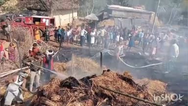कटोरिया: कोल्हासार गांव में अग्निकांड, एक लाख की संपत्ति जलकर राख