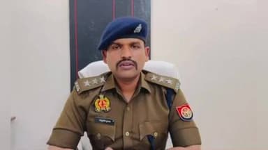 बल्दीराय: हलियापुर में 50 हजार का इनामी अपराधी STF और हलियापुर पुलिस की संयुक्त कार्रवाई में चढ़ा पुलिस के हत्थे