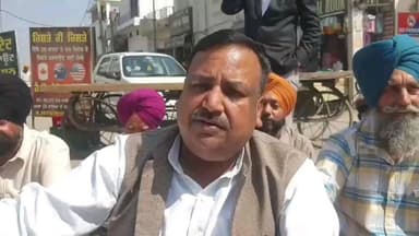 ਫਤਿਹਗੜ੍ਹ ਸਾਹਿਬ: ਨਗਰ ਕੌਂਸਲ ਅਮਲੋਹ ਦੇ ਖਿਲਾਫ ਧਰਨਾ ਲਗਾਇਆ,ਪ੍ਰਦੀਪ ਗਰਗ ਭਾਜਪਾ ਆਗੂ ,ਬਲਜੀਤ ਪੇਸ਼ੀ ਸ਼ਹਿਰਵਾਸੀ,ਬਲਜਿੰਦਰ ਸਿੰਘ ਦੁਕਾਨਦਾਰ ਨੇ ਕਿਹਾ