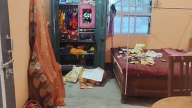 अवारी में बंद पड़े घर को चोरों ने बना निशाना, लाखों मूल्य के सोने चांदी के जेवर की कर ली चोरी