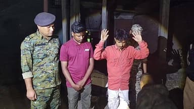 পানিট্যাঙ্কি নিউ মার্কেটে পুলিশ কেন?দেখুন