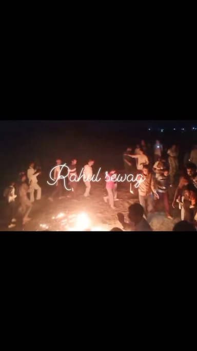 होली के उत्सव की खबर देखें