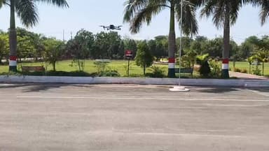 JanjgirChampa : होली के हुड़दंगियों पर 'ड्रोन' से रहेगी नजर... Video
#Janjgir
#Drone
#Drones
#Police
#जांजगीर
#Holi...