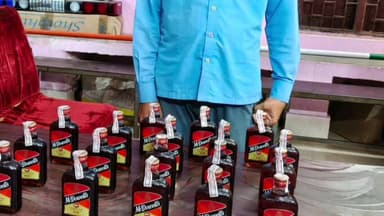 ରଘୁନାଥପୁର ପୋଲିସ ପକ୍ଷରୁ ରେଢ଼ୁଆ ନିକଟରେ ଚଢ଼ାଉ ବିପୁଳ ପରିମାଣରେ ଚୋରା ବିଦେଶୀ ମଦ ଜବତ ସହ ଅଭିଯୁକ୍ତ ଗିରଫ