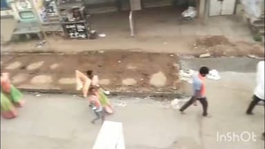 జూలూరుపాడు: గోటి తలంబ్రాలతో భద్రాచలం బయలుదేరిన జూలూరుపాడు మండలం పాపకొల్లు గ్రామానికి చెందిన రామభక్తులు