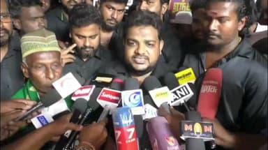 திருச்சி: அமெரிக்கா இஸ்ரேல் உலக ராணுவ சட்டத்தை மீறிகிறது பாலக்கரையில் மனிதநேய ஜனநாயக கட்சி முகமது ஷெரீப் பேட்டி