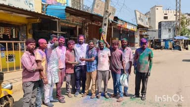 వికారాబాద్: పరిగి పట్టణంలోని పలు వార్డుల్లో ఘనంగా హోలీ పండుగ సంబరాలు, పాల్గొన్న ప్రజా ప్రతినిధులు