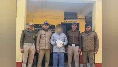 पुरोला: पुलिस टीम ने मोरी में एक युवक को 1 किलो 348 ग्राम चरस के साथ किया गिरफ्तार