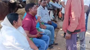 नावाडीह: तिताही में बाबूराम मुर्मू की माता मंझली देवी के निधन पर बाल अधिकार संरक्षण आयोग अध्यक्ष बेबी देवी हुईं शामिल